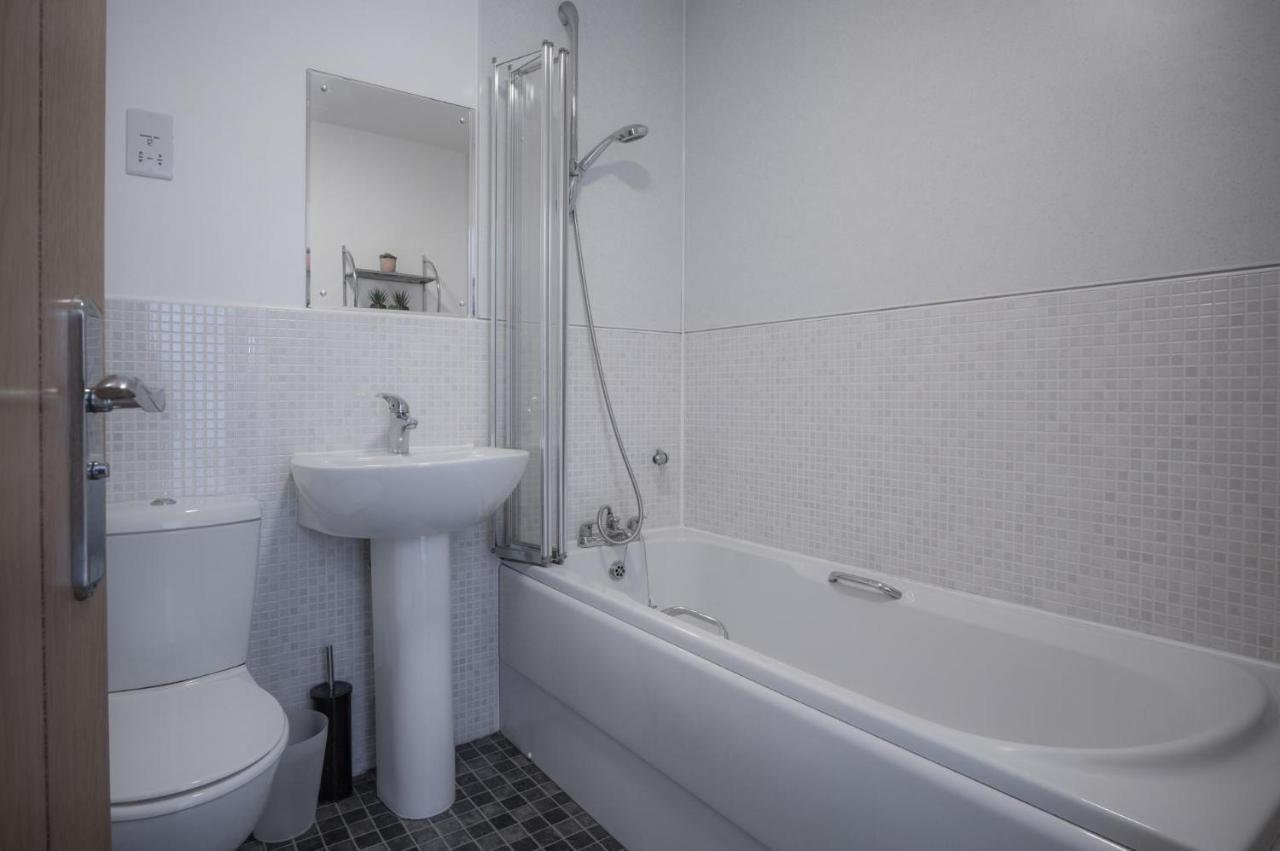 Maritime Quarter - 2 Bedroom Apartment - Sa1 Beach Front Fishermans Way Swansea Exterior foto